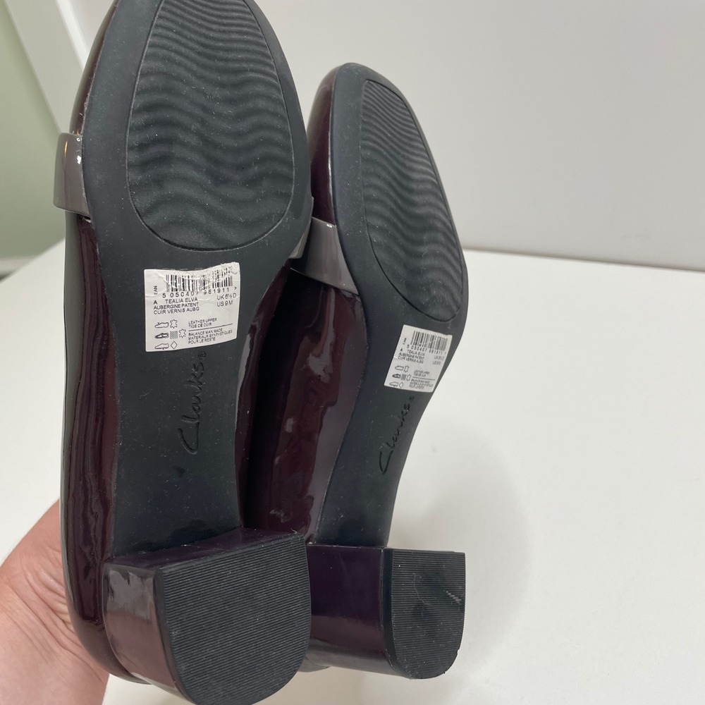 Clarks Colorblock Patent Leather Block Loafer Pump 9 Dark Academia Preppy Office - Picture 8 of 13